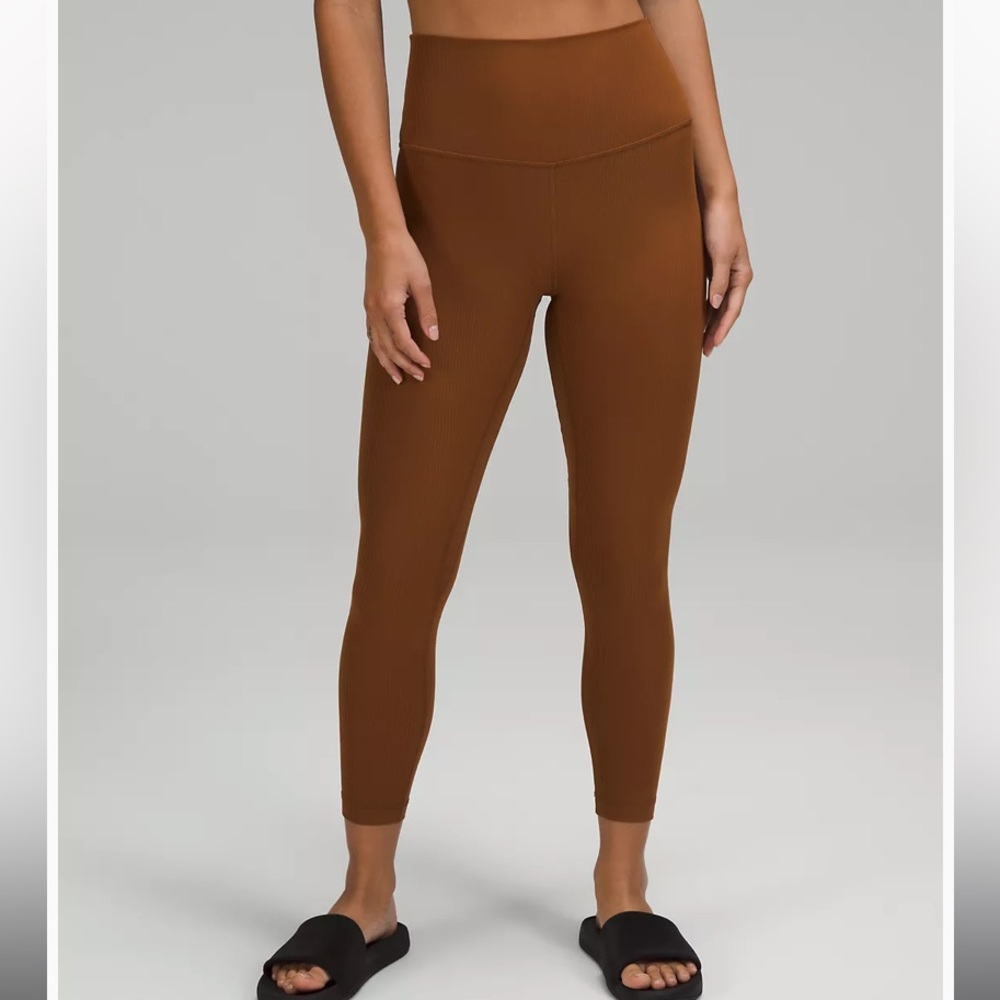 Like New Lululemon Ribbed Aligns 25”